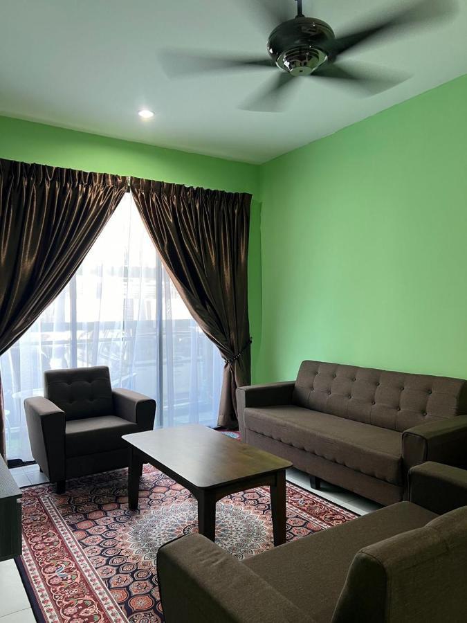 קוצ'ינג Faiz Homestay מראה חיצוני תמונה