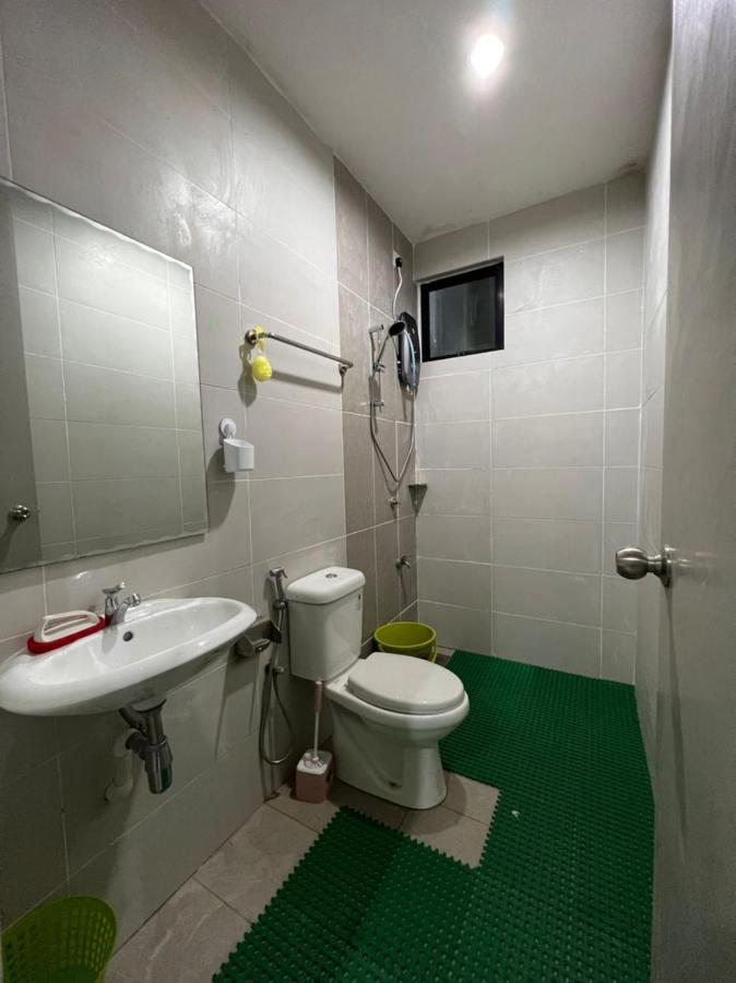 קוצ'ינג Faiz Homestay מראה חיצוני תמונה